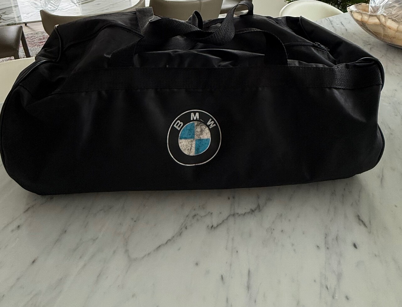 BMW M4 outdoor car cover 팝니다. - 1
