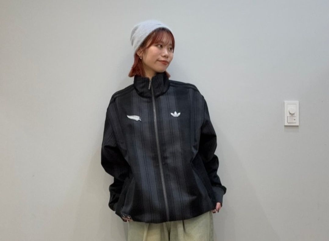 $140 Authentic Guaranteed Adidas ORIGINALS & ALL BLACKS PLAID TRACK JACKET Size M - 1