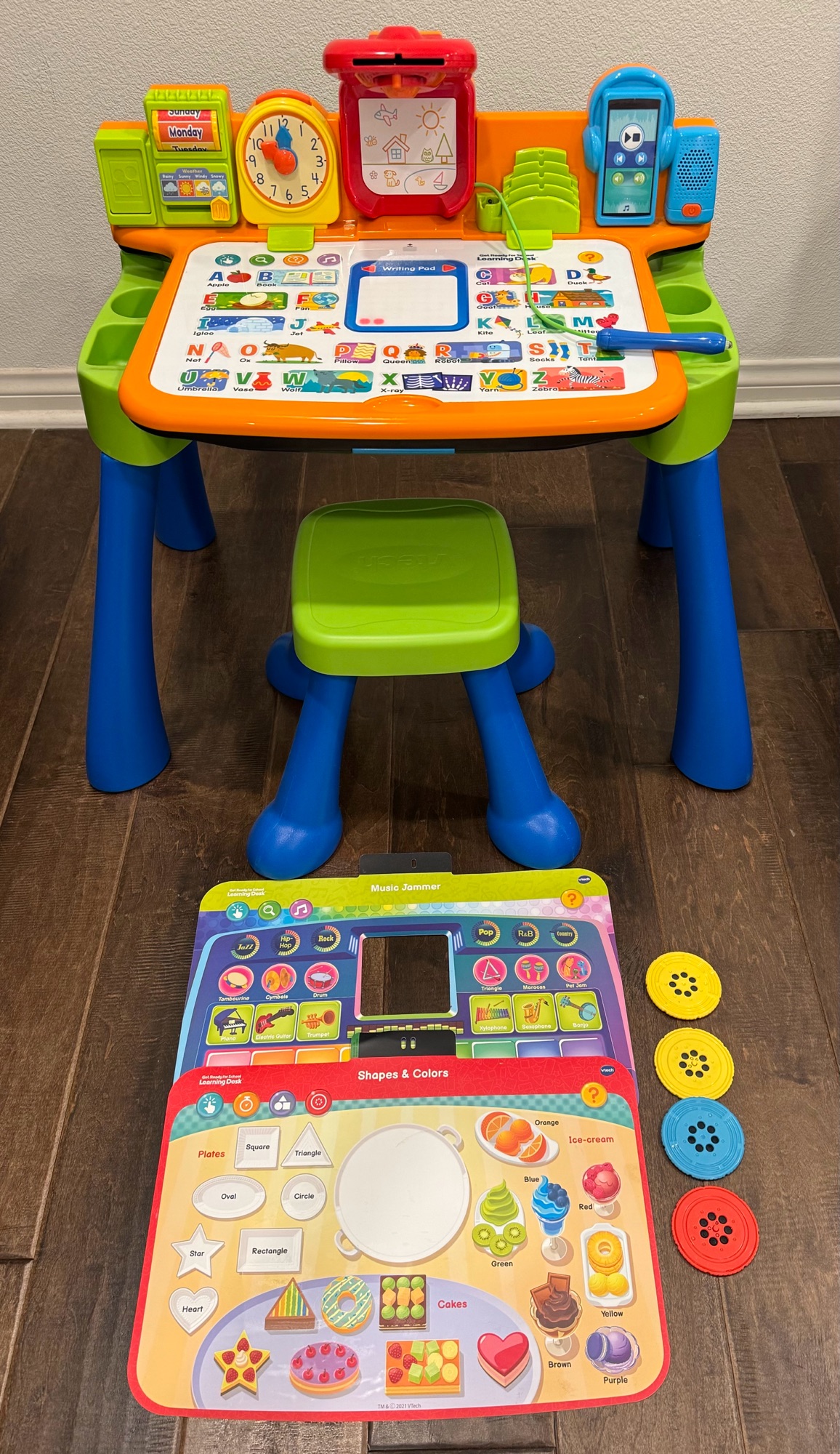 V tech 러닝 데스크(놀면서 배우기 최고!) - 1