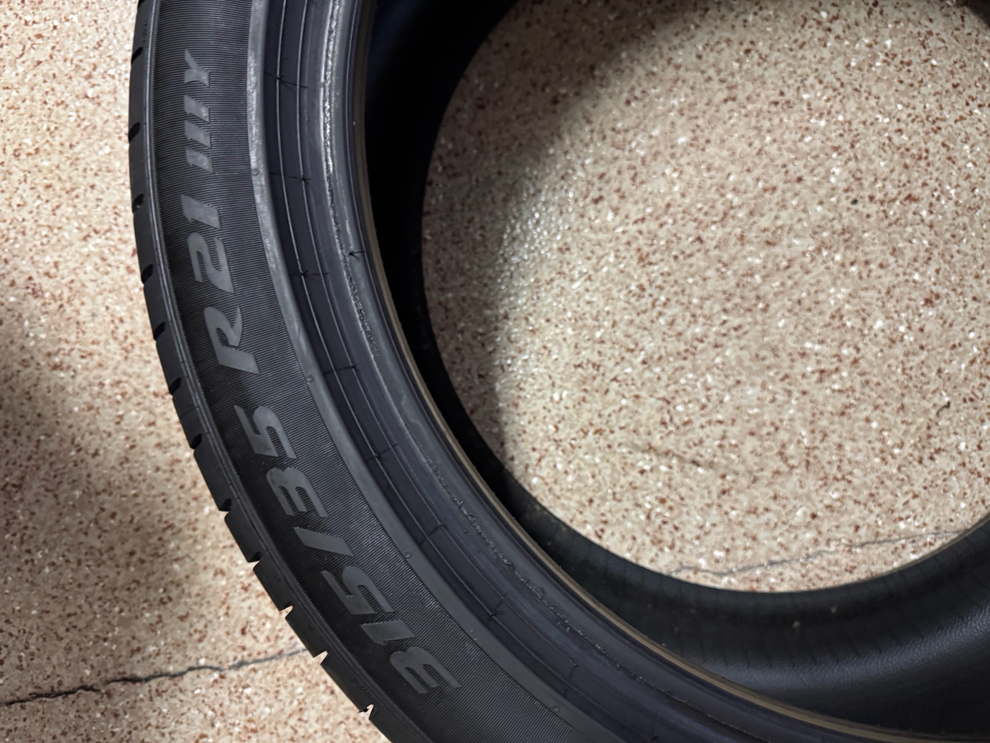 PIRELLI P ZERO 315/35R 111Y - 1