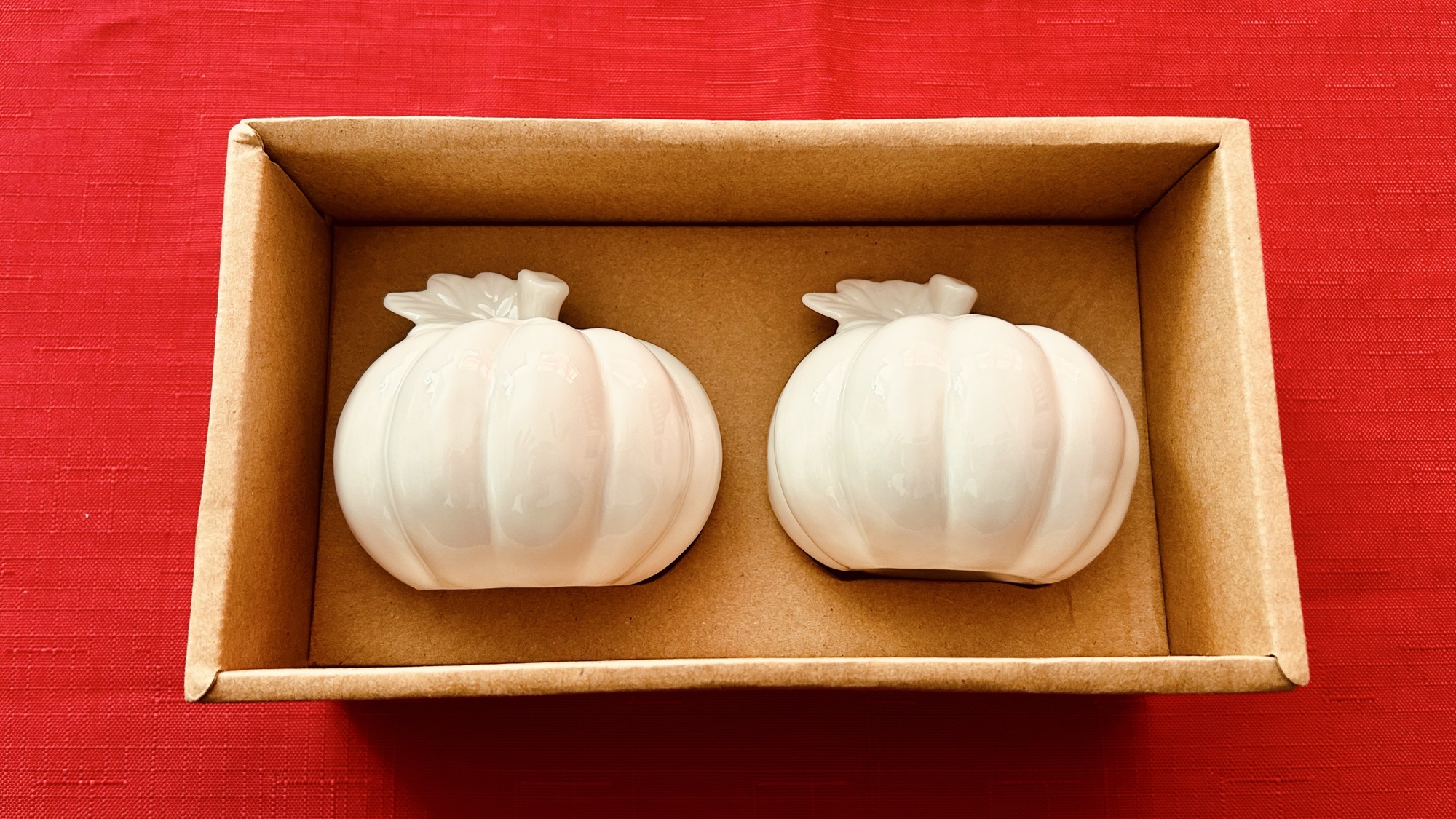 HomeGoods 호박 소금 & 후추통 세트 - 1