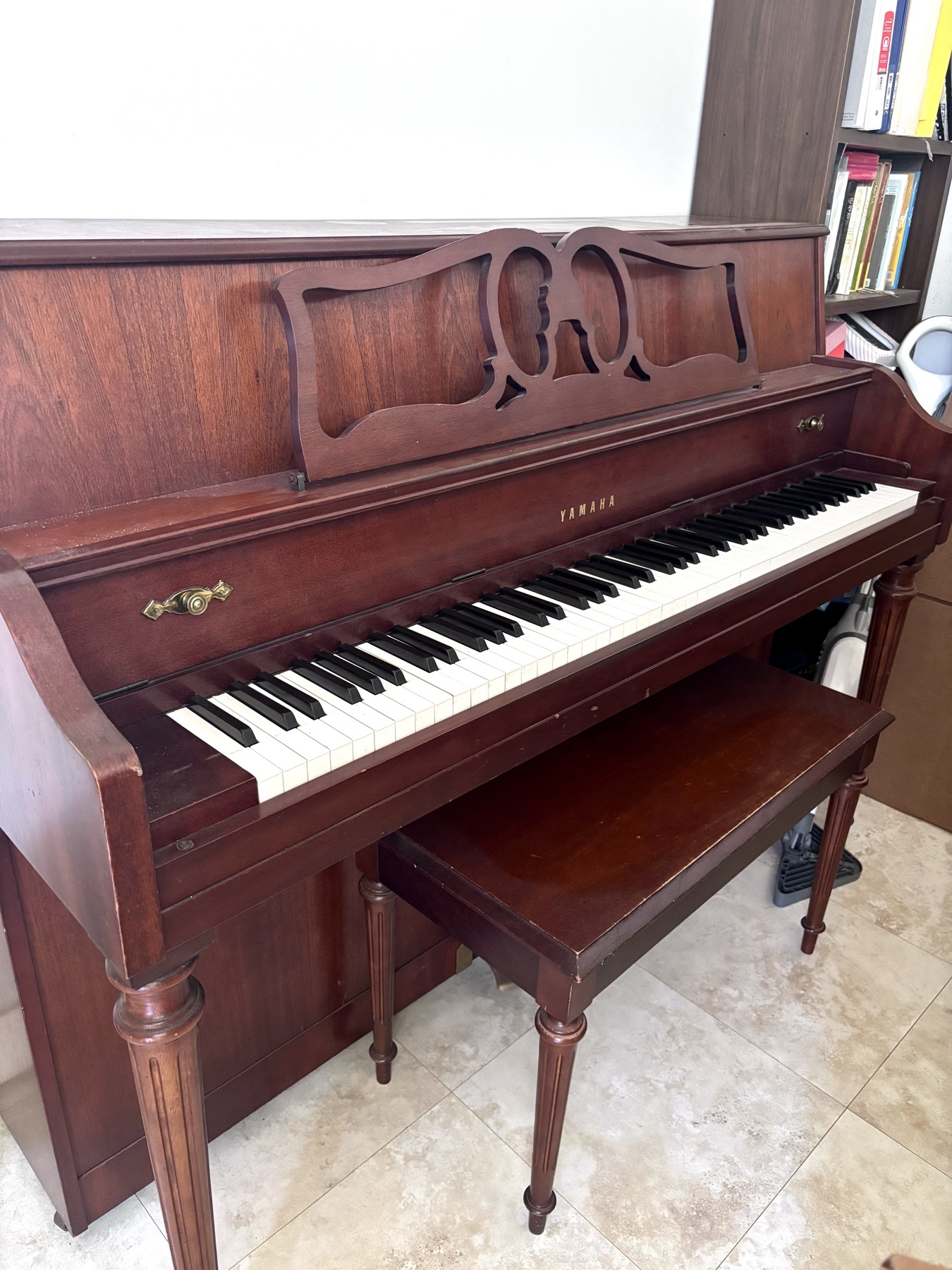yamaha piano - 1
