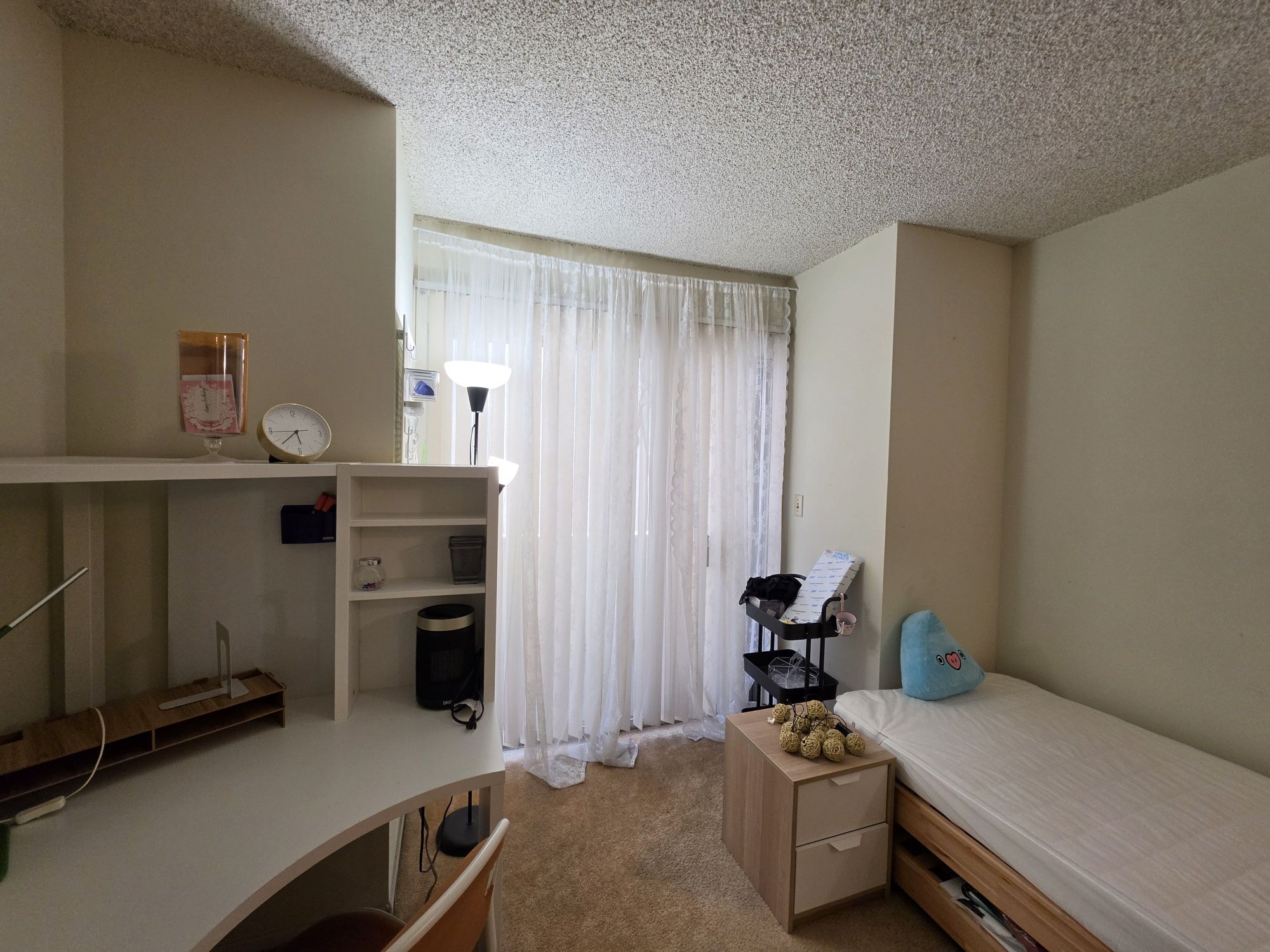room - 1