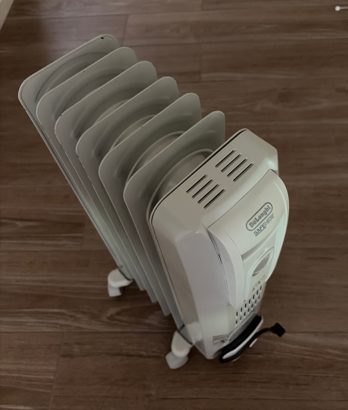 DeLonghi 슬림 오일 히터 (7핀) - 1