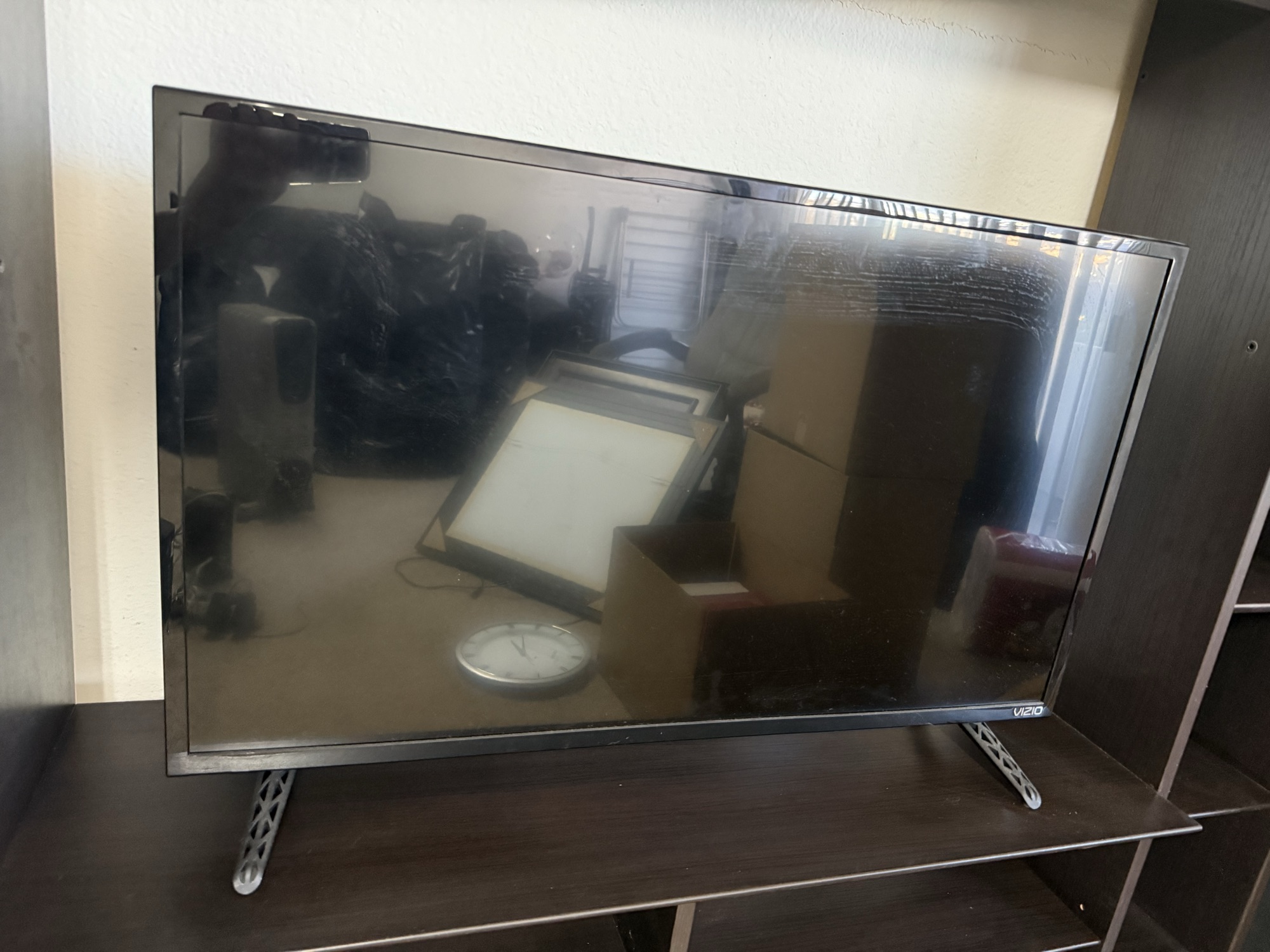 Vizio LED TV 40인치 - 1