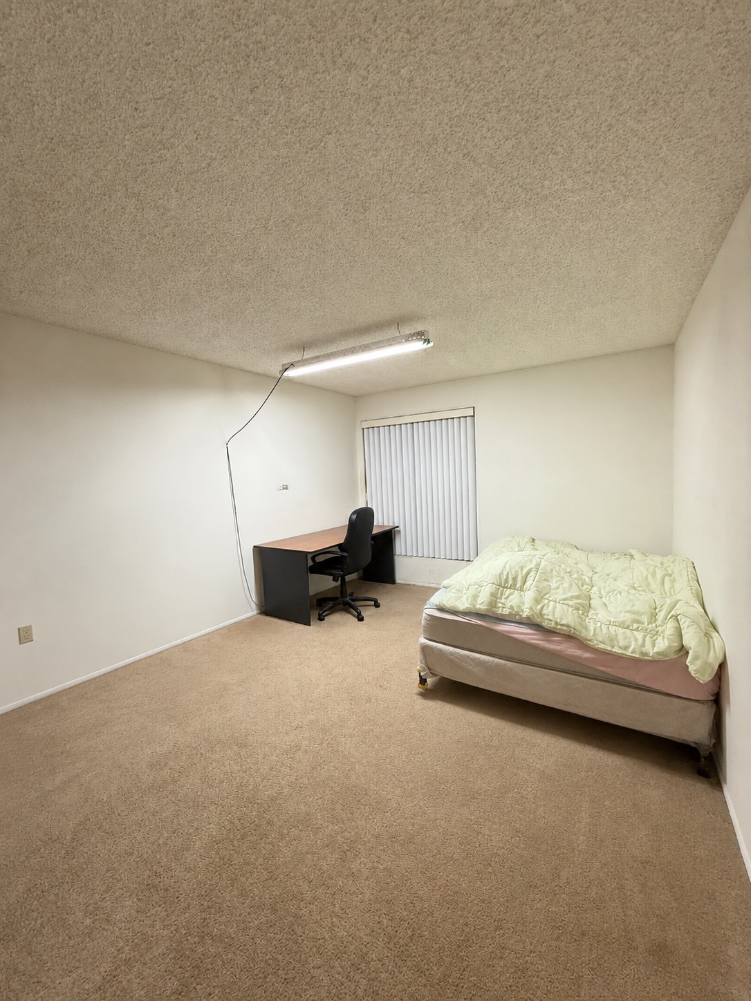 room - 1