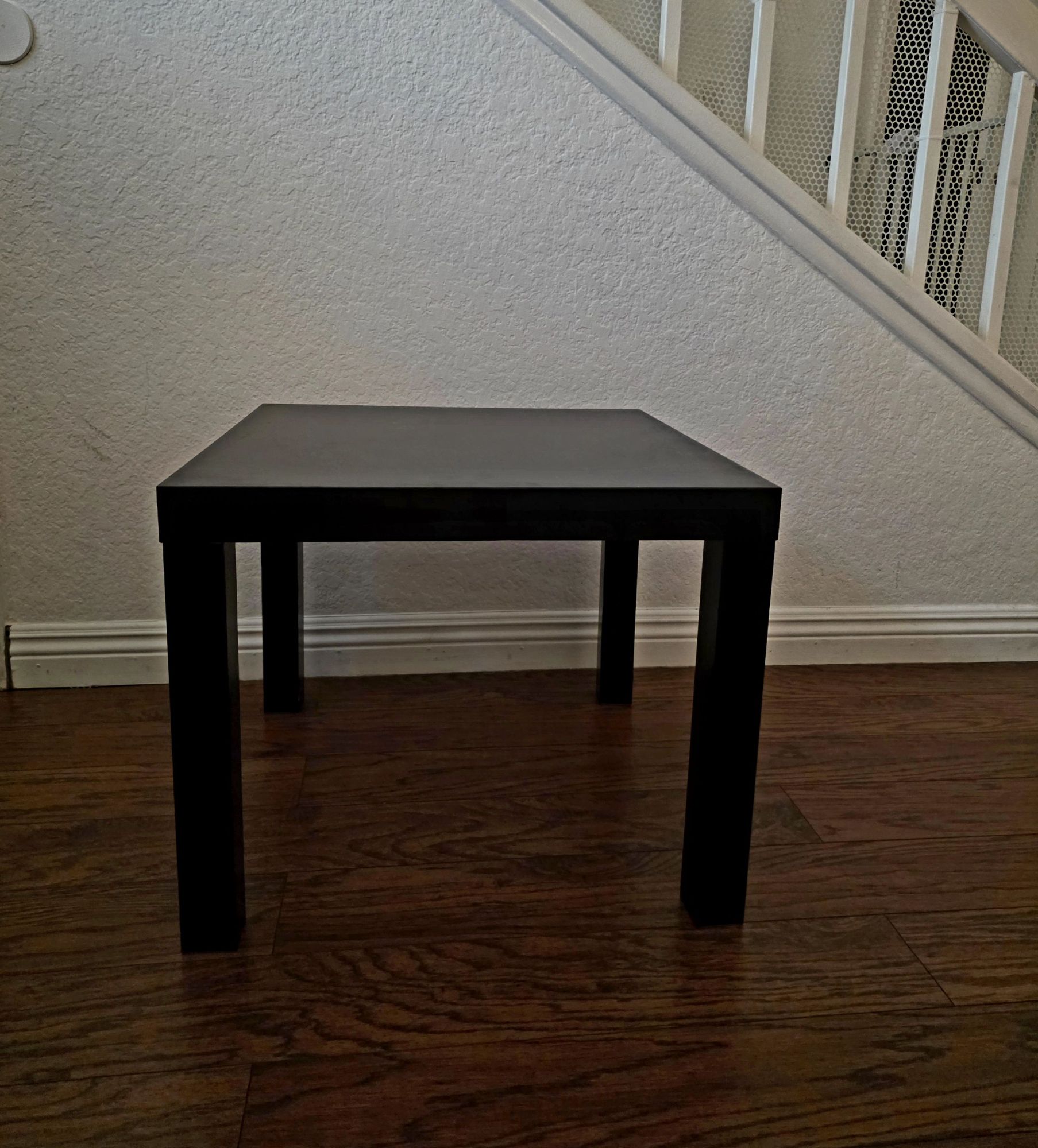 IKEA 검은색 사이드 테이블 - 1