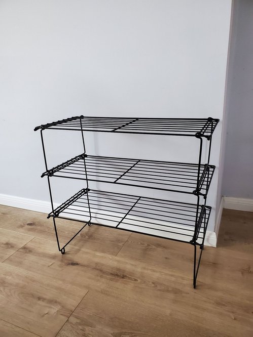 shoes rack
