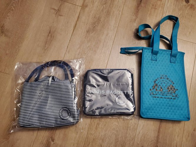 [NEW] Paris Baguette small insulated bags