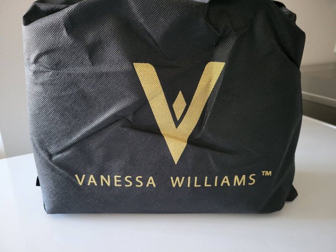 VANESSA WILLIAMS 블랙 토트백