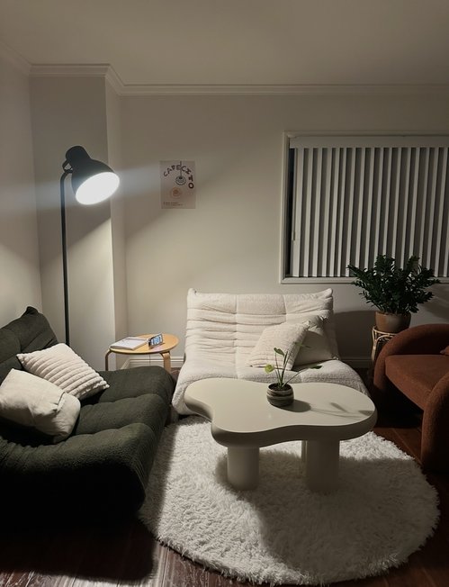 room - Koreatown, Los Angeles