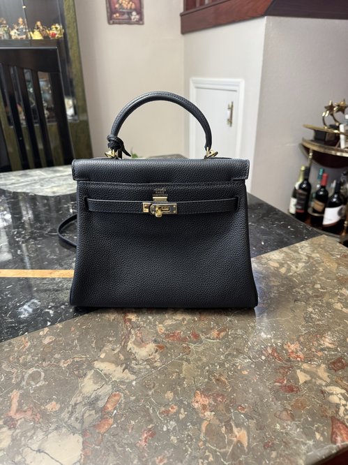 Hermès Kelly 28 검은색 가죽 핸드백