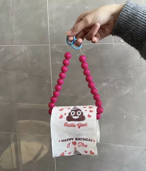 휴지걸이 새거에요.