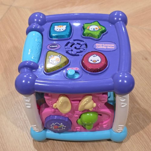 브이텍(VTech) 스스로 굴러가는 활동큐브 장난감