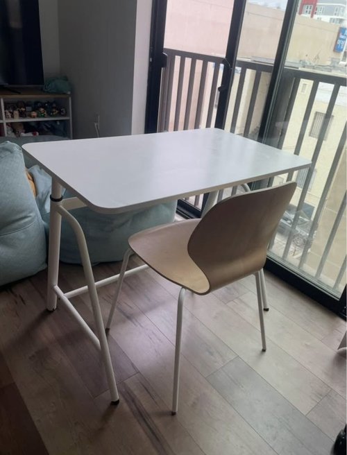 이케아 높이 조절 데스크