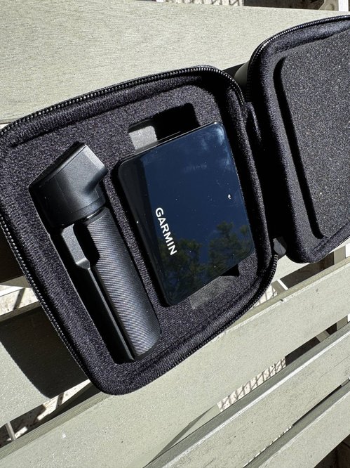GARMIN approach r10,portable golf launch monitor