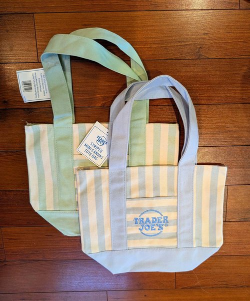 2 트레이더 조  striped 2026 mini bags