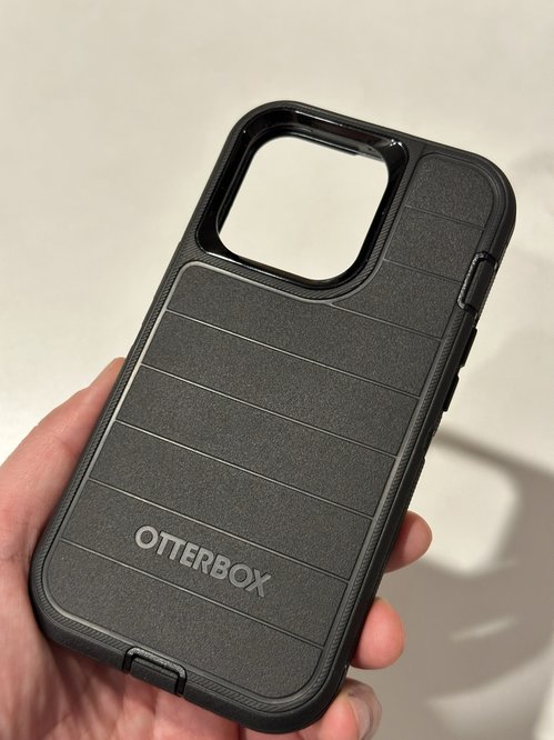 아이폰 iPhone 13pro Otterbox Defender (Like New)