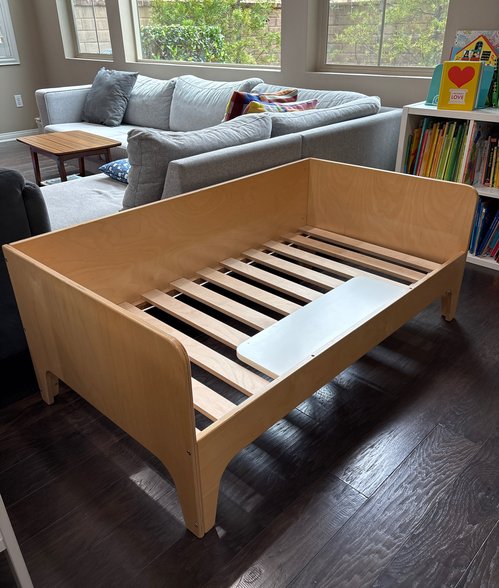 Oeuf Toddler Bed  유아침대 (매트리스 미포함)