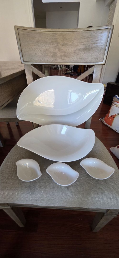 빌레로이앤보흐(Villeroy & Boch) 
독일산 파인차이나 서빙볼 세트
