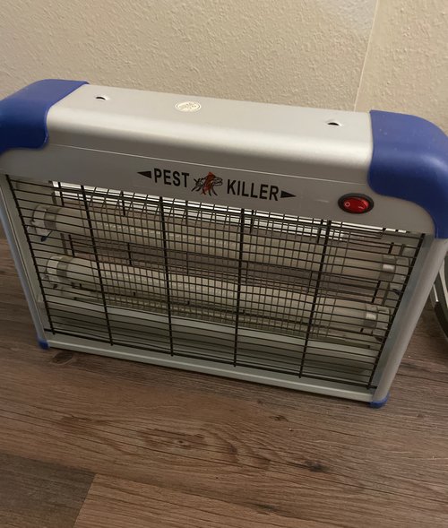 전자 해충 퇴치기 Pest Killer