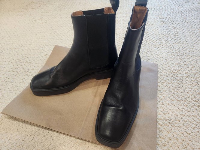 Zara 검은색 가죽 첼시부츠 여 8
