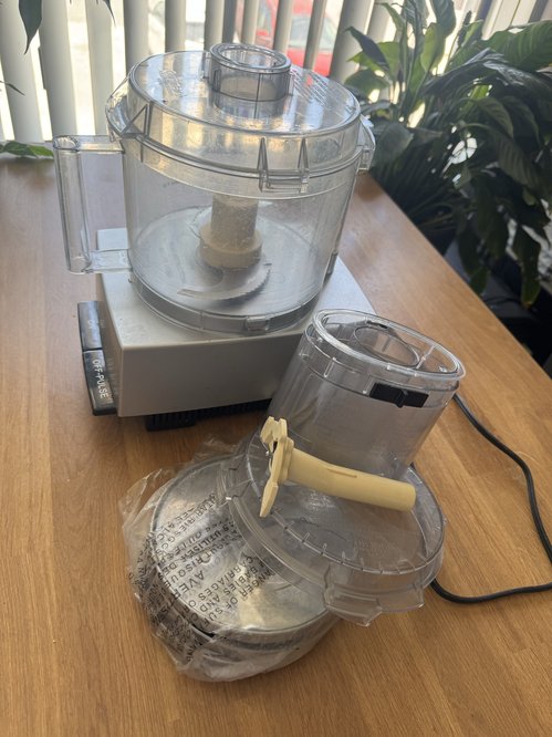 Cuisinart food processor