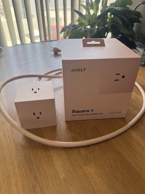 Avolt power extender