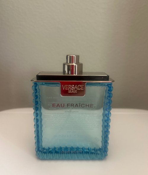 Versace Man Eau Fraiche 향수