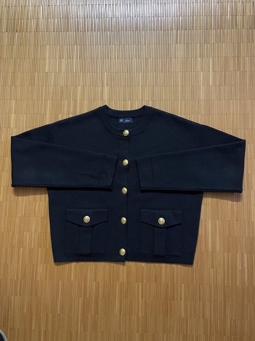 GAP 크롭 카디건 골드 단추