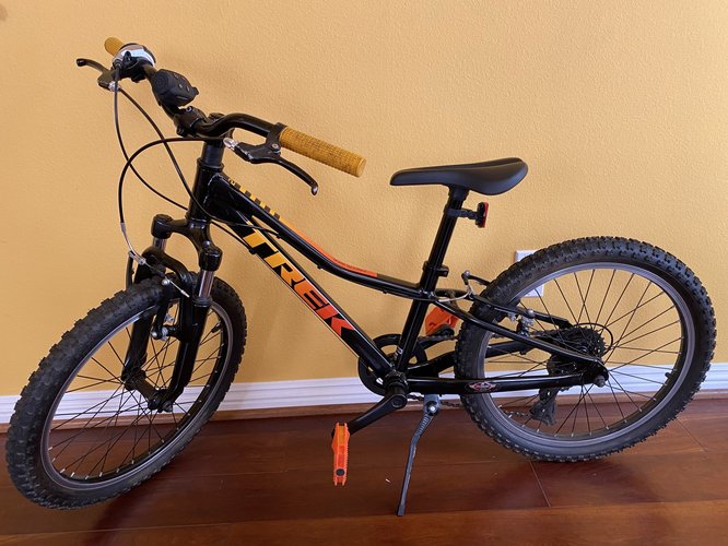 TREK Alpha Platinum 어린이 자전거