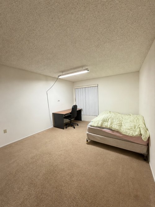 room - Koreatown, Los Angeles