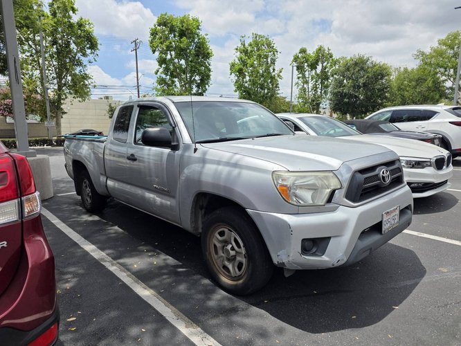 2013 TOYOTA Tacoma Pickup SR5