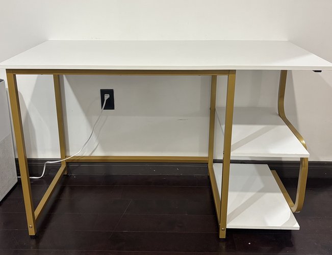 컴퓨터 책상 Computer desk