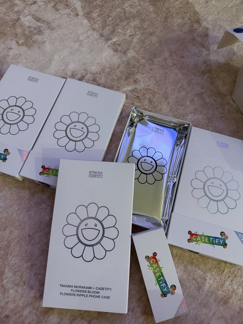 Takashi Murakami × casetify 플라워 17pro max 폰케이스