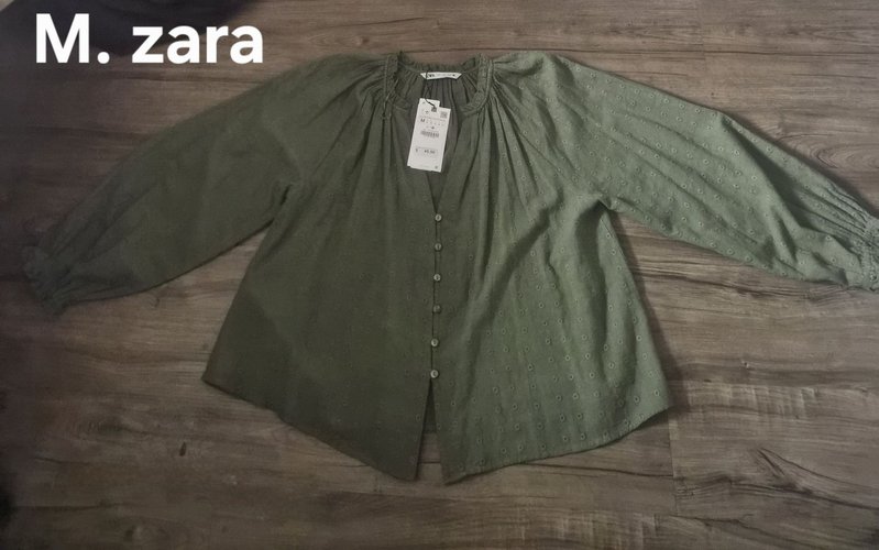 Zara브라우스