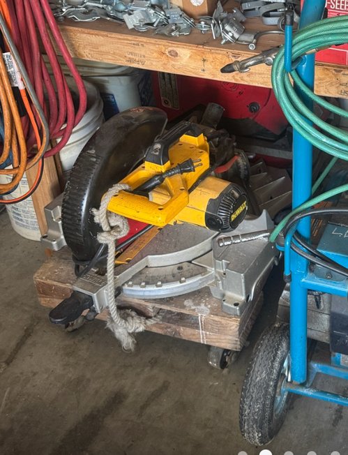 dewalt 디월트 컴파운드 미터saw