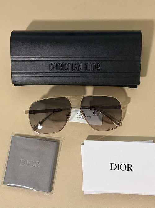Christian Dior 명품 선글래스 파일럿 스타일