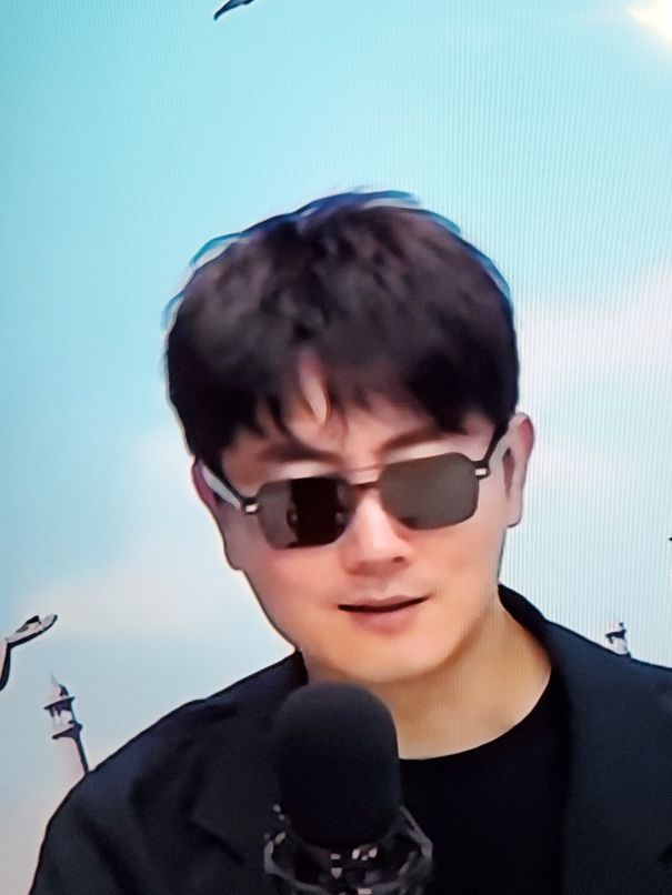 default img.png