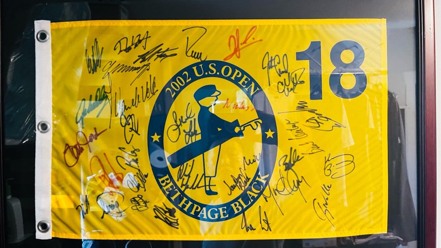 2002 US Open singed flag