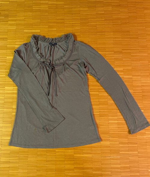 Gap top /  New