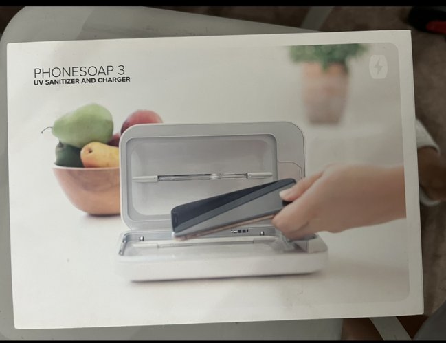 핸드폰 차징도되고 세네타이져