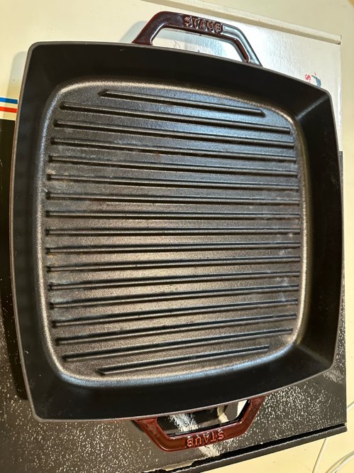 Staub 13in Grill-가격내림