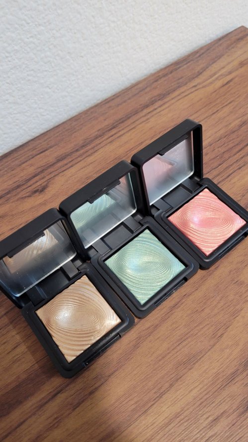 KIKO Milano Water Eyeshadow - 가격다운