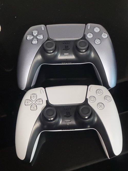 PS5 컨트롤러