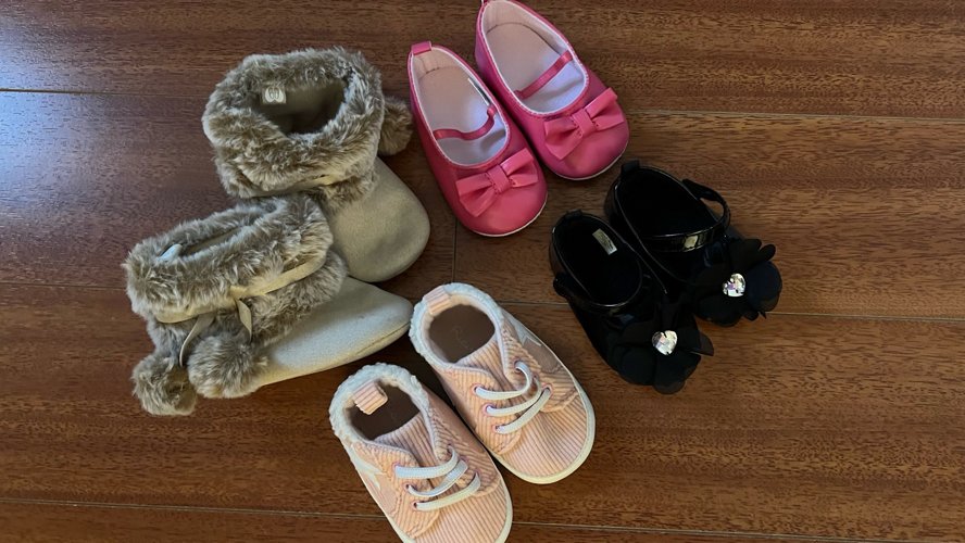 Newborn baby shoes