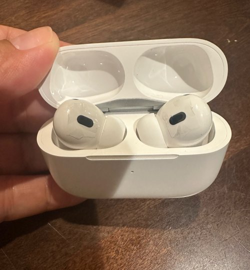 New Apple AirPod pro 2