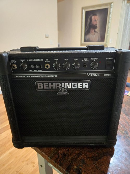 BEHRINGER Mini Amp 팔아요