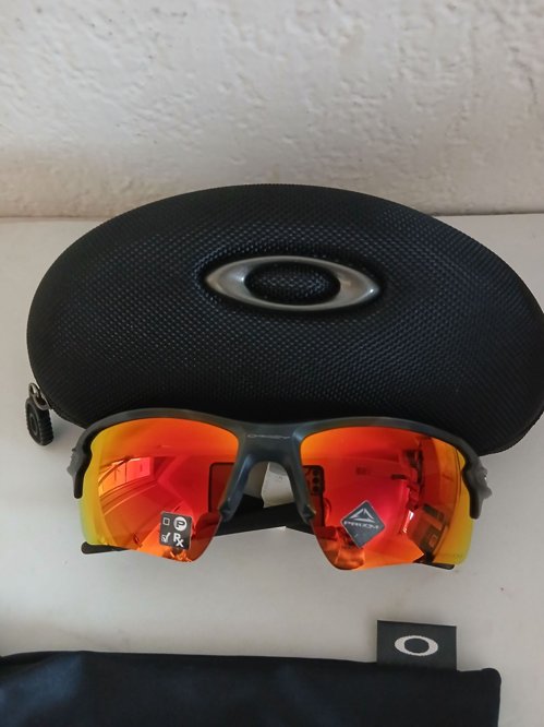 오클리 스포츠용 선글라스