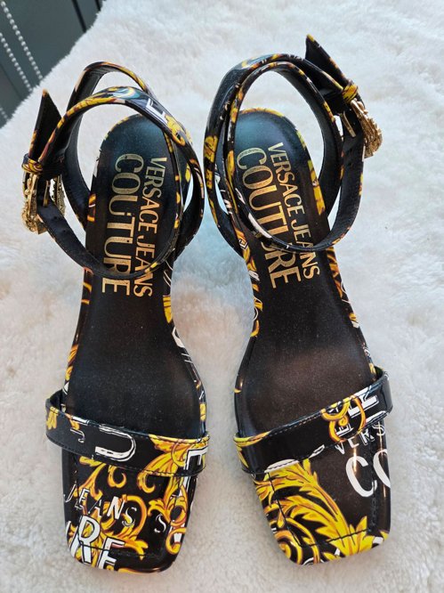 ● 베르사체 샌들(새상품)(정품)